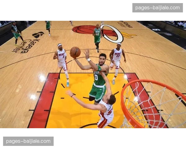 东部凯尔特人锁定前二席位,双探花组合进攻效率联盟顶尖 东部凯尔特人锁定前二席位,双探花组合进攻效率联盟顶尖